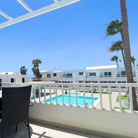 1 Bedroom Pool View In Lanzarote